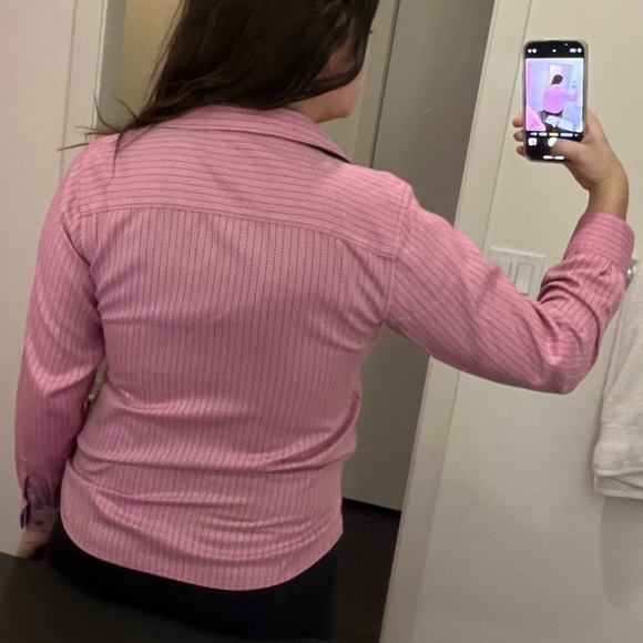 Pink button down - Picture 2 of 4